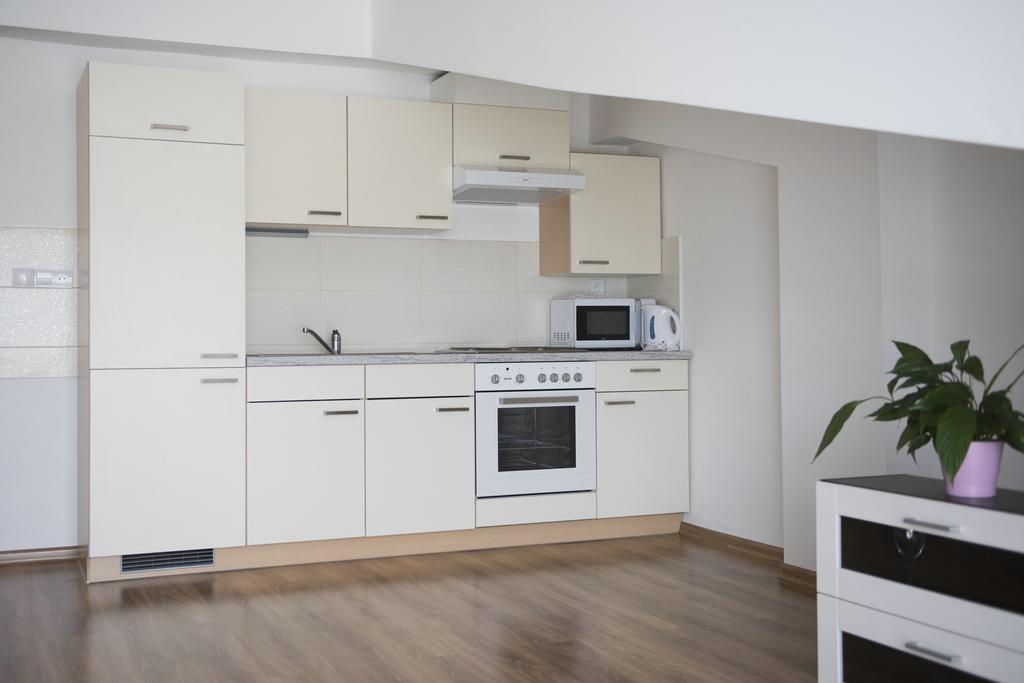 Olla Apartmany Свидник Экстерьер фото