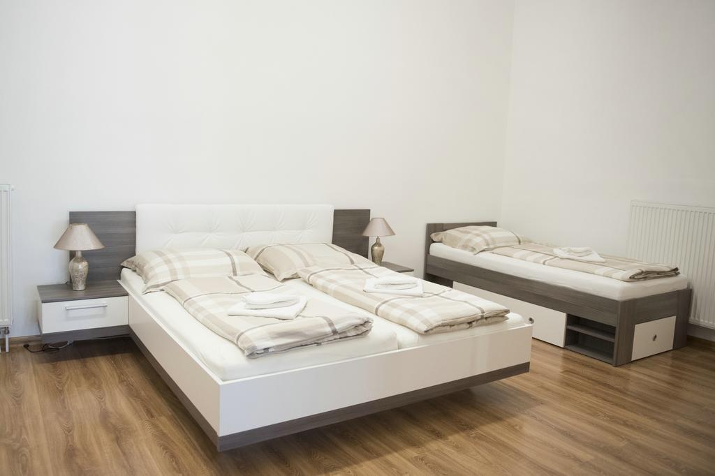 Olla Apartmany Свидник Экстерьер фото