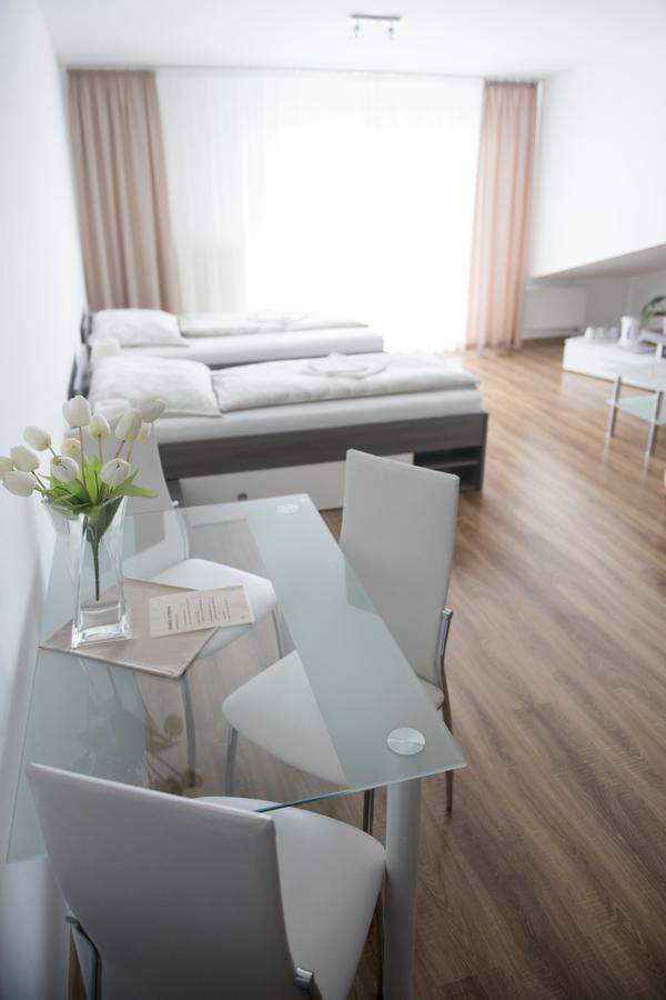 Olla Apartmany Свидник Экстерьер фото